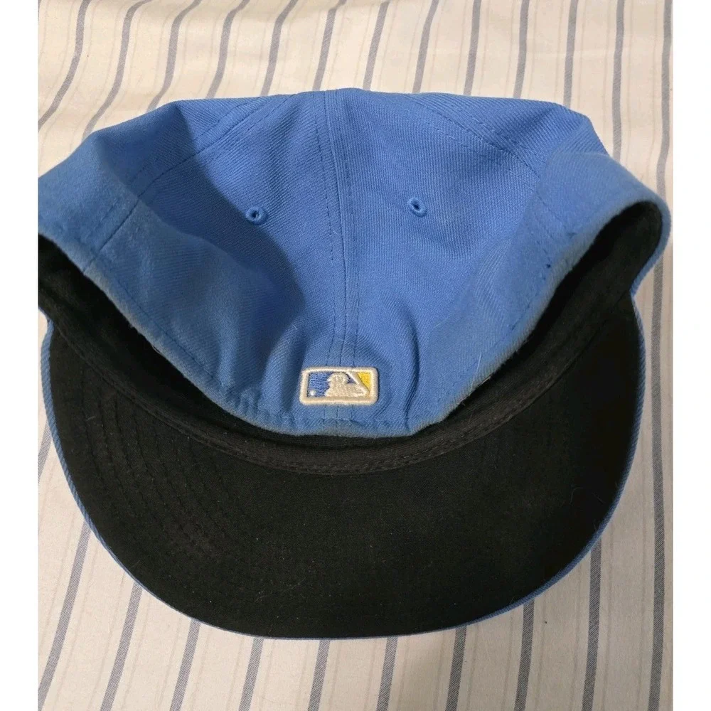 Boston Red Sox City Connect Hat Fitted Size 7 1/2 GUC